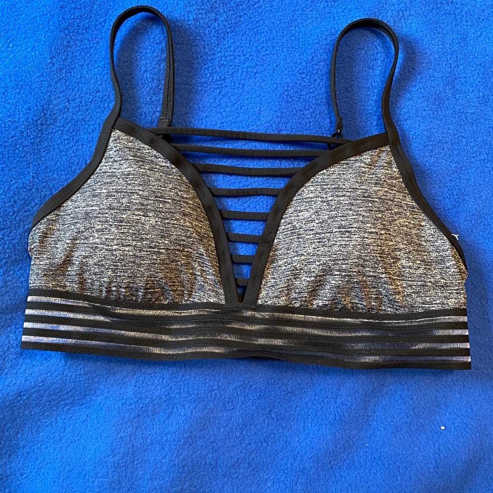 VICTORIA SECRET BRA SMALL